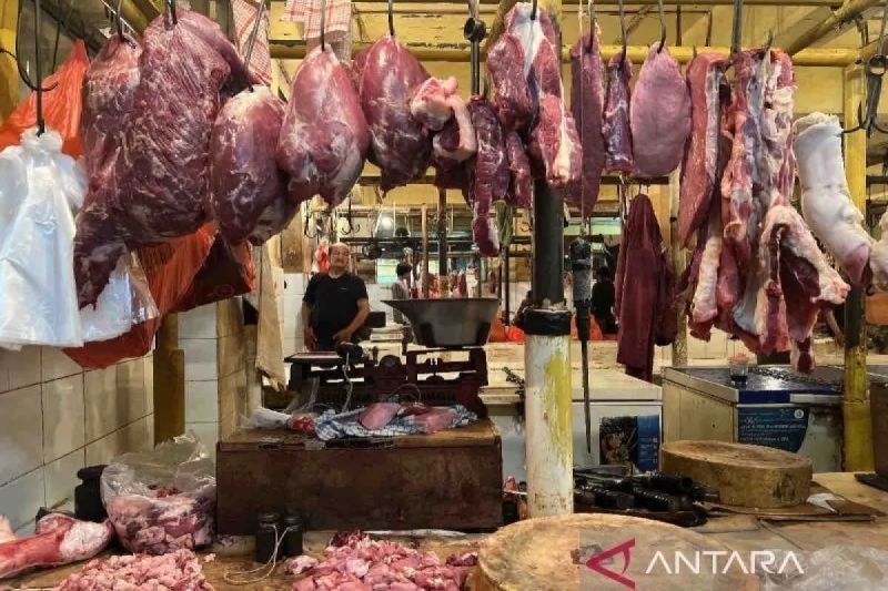 Harga Pangan Terbaru: Daging Sapi Rp143.750/kg, Cabai Rawit Tembus Rp58.700/kg