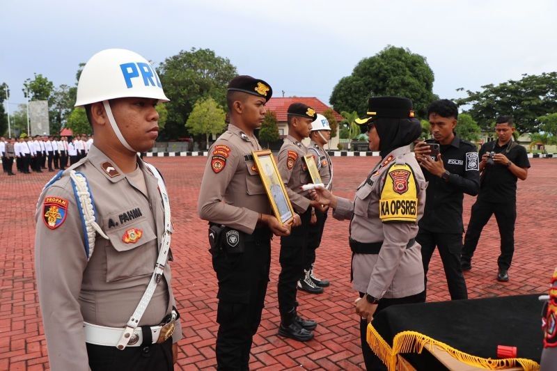 Polres Buru Pecat Dua Personel: Pelanggaran Kode Etik Polri