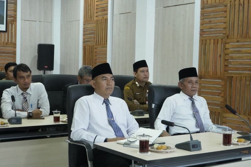 Pelantikan Bupati Lumajang Terpilih Diundur ke 20 Februari 2025