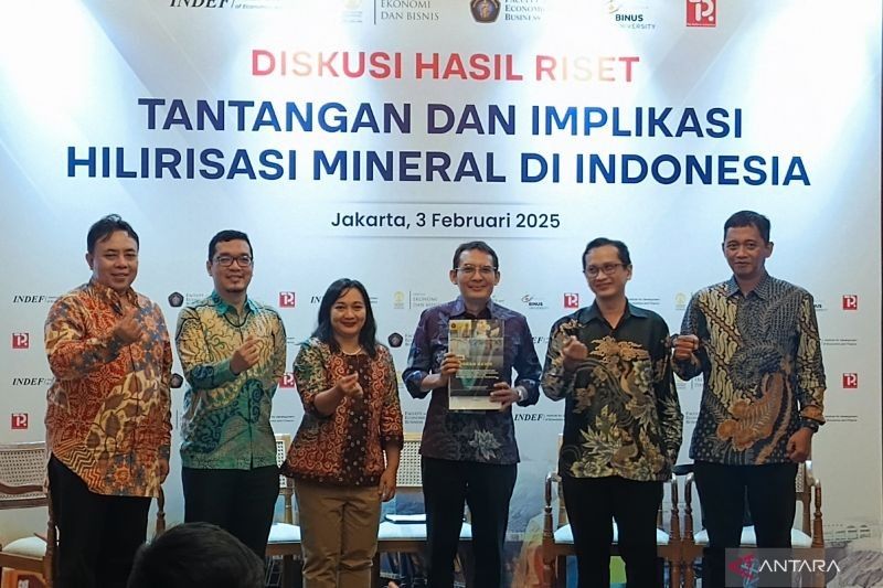 Gaji TKA Hilirisasi Mineral 7-10 Kali Lipat Lebih Tinggi dari Lokal