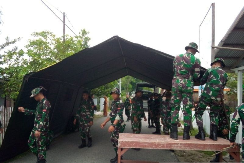 TNI Dirikan Tenda Bantuan untuk Korban Banjir Danau Limboto