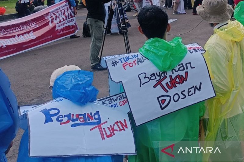 Dosen Tuntut Pencairan Tunjangan Kinerja: Rp8 Triliun untuk 80 Ribu Lebih ASN