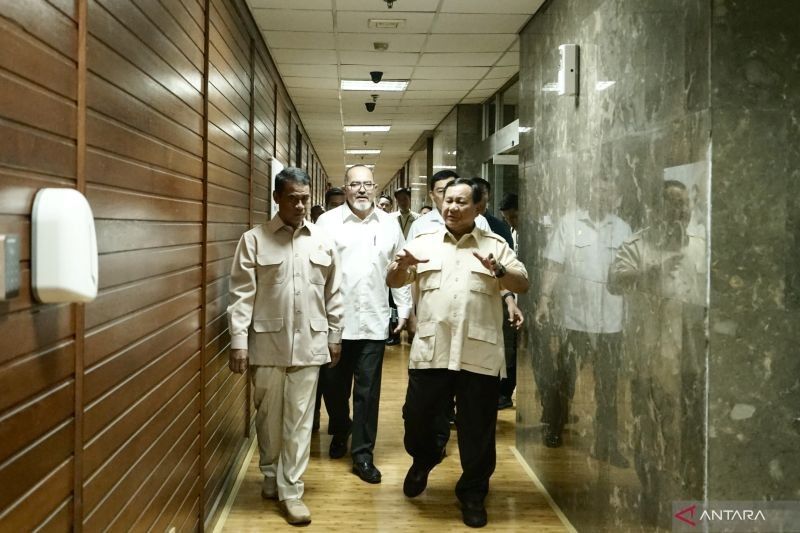 Prabowo Tetapkan Harga Minimum Gabah Kering Rp6.500/kg