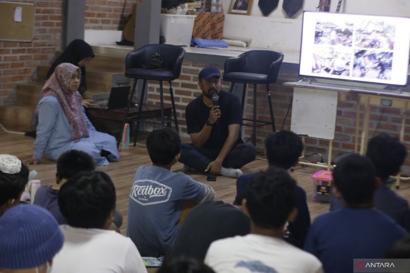 PFI Bogor Ajak Siswa Belajar Fotografi: Program 'Goes to School'