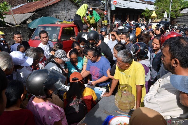 Gejolak Subsidi LPG 3 Kg: Kebijakan Mendadak dan Solusinya