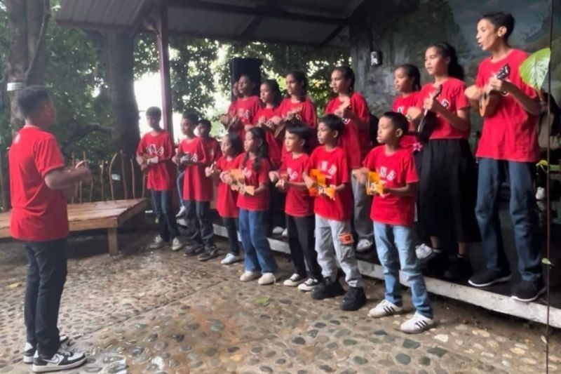 AMO Luncurkan Program Duta Musik di Sekolah Ambon: Integrasi Seni dan Sains