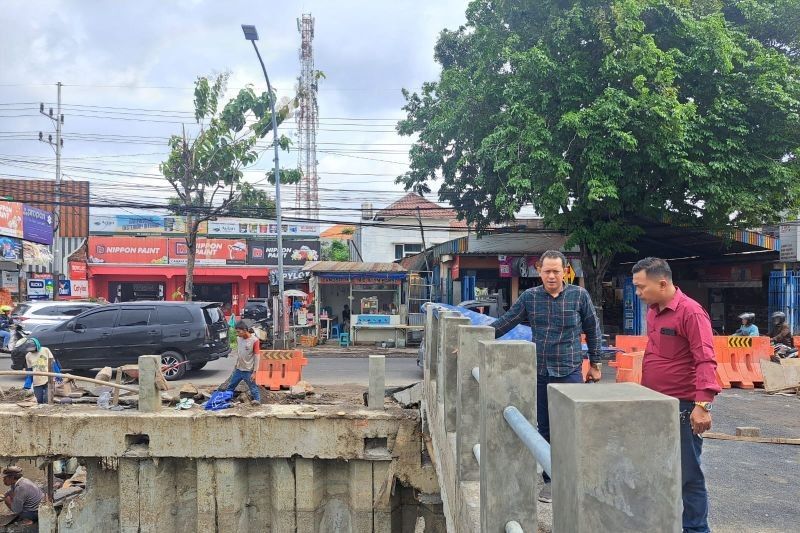 DPRD Surabaya Desak Percepatan Pembangunan Jalan Wiyung untuk Kurangi Kemacetan