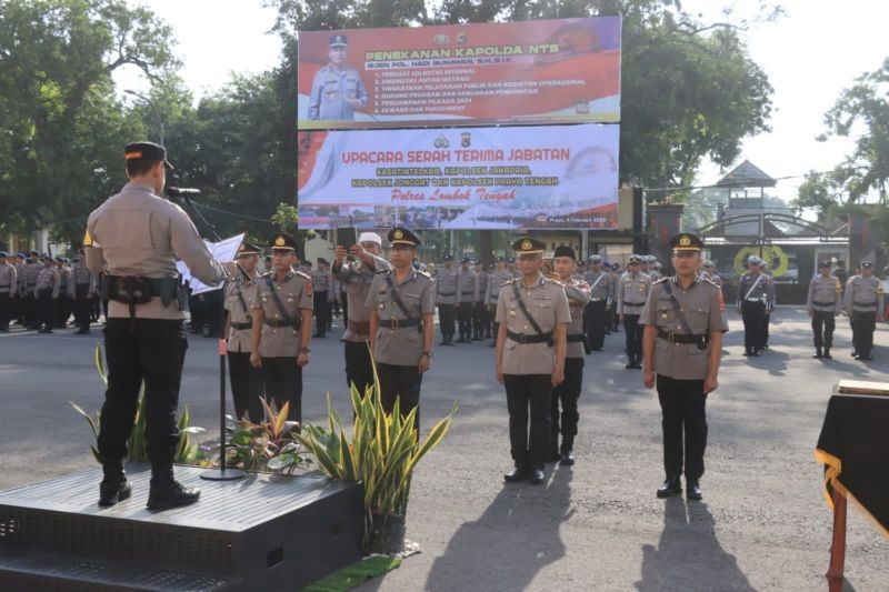 Rotasi Empat Perwira Polres Lombok Tengah Tingkatkan Pelayanan Publik