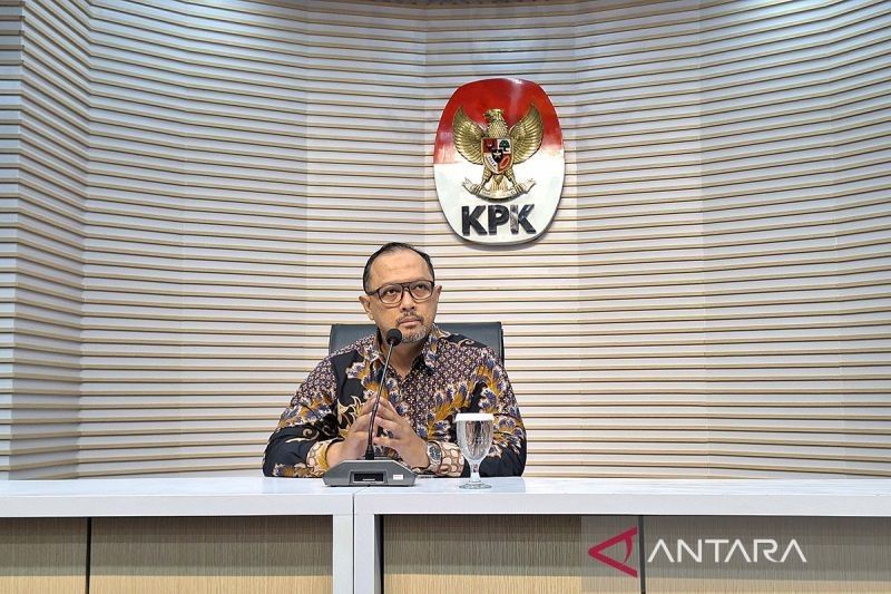 KPK Periksa Dua PNS DPR Terkait Korupsi Rumah Jabatan