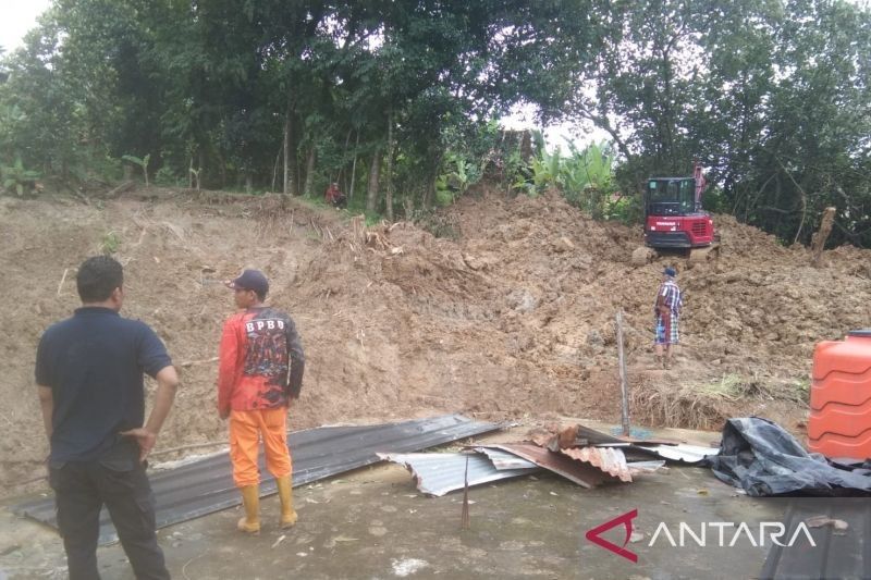 Muara Enim Perpanjang Siaga Darurat Banjir dan Longsor hingga Maret 2025