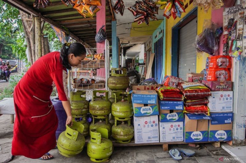 Presiden Prabowo Aktifkan Kembali Pengecer LPG 3 Kg: Tekan Kepanikan Masyarakat