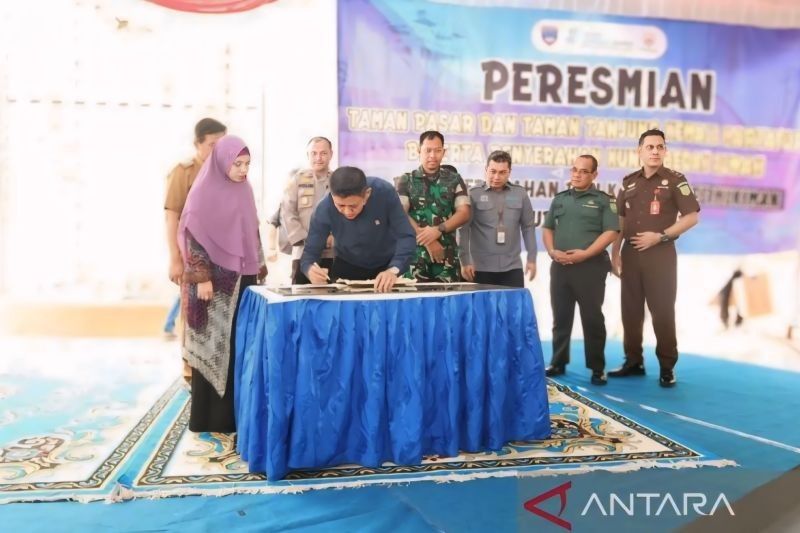 OKU Timur Targetkan Renovasi 2000 Rumah Warga Miskin Tahun Ini