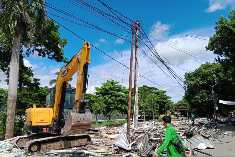 Pemkot Serang Bongkar 23 Kios Pasar Taman Sari: Upaya Penataan Kota dan Ruang Terbuka Hijau