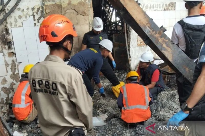 RS Polri Periksa DNA Dua Kantong Jenazah Korban Kebakaran Glodok