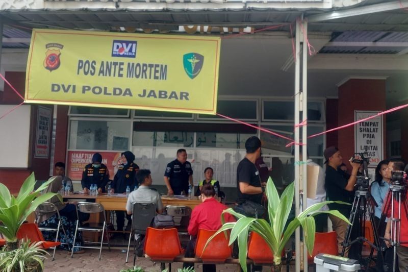 Polri Buka Posko DVI Usai Kecelakaan Maut GT Ciawi, 8 Tewas