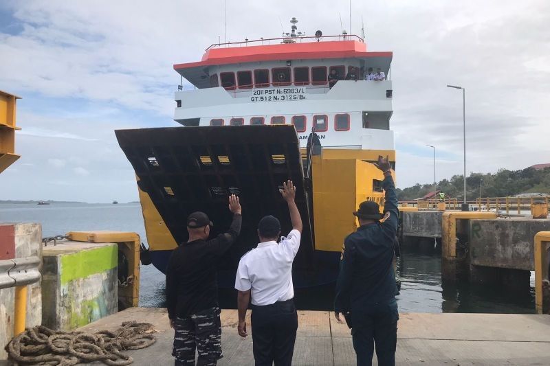 Cuaca Ekstrem Tunda Pelayaran Antarpulau di Tual