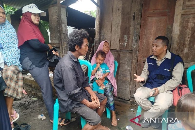 Banjir Bima: Kisah Pilu Alwi Kehilangan Istri dan Bayi 8 Bulan