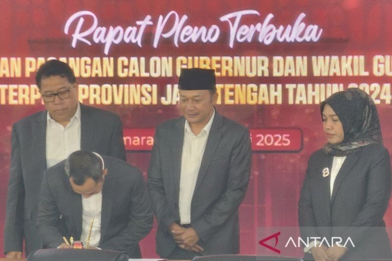 Luthfi-Yasin Resmi Terpilih Sebagai Gubernur dan Wakil Gubernur Jateng 2024