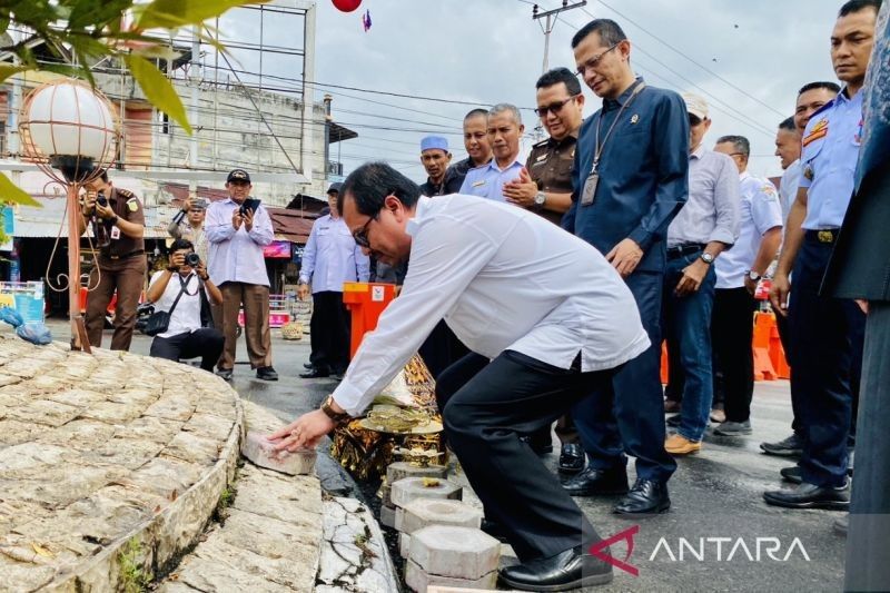 Revitalisasi Tugu Pelor Meulaboh: Ikon Sejarah Aceh Barat Makin Cantik