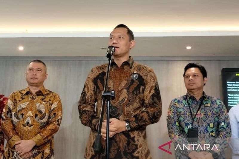 Menko Infrastruktur Kaji WFA Jelang Lebaran 2025 untuk Urai Kemacetan