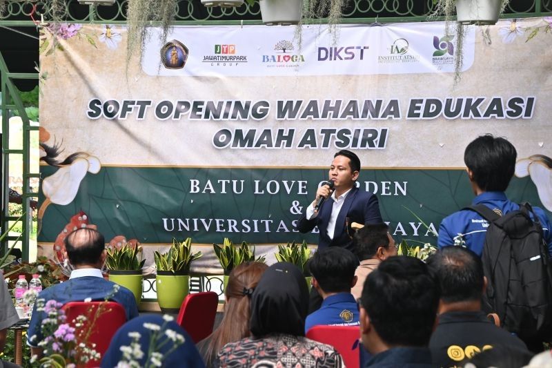 Bupati Trenggalek Hadiri Peresmian Omah Atsiri di Batu Love Garden, Jajaki Kerja Sama Pengembangan Science Techno Park