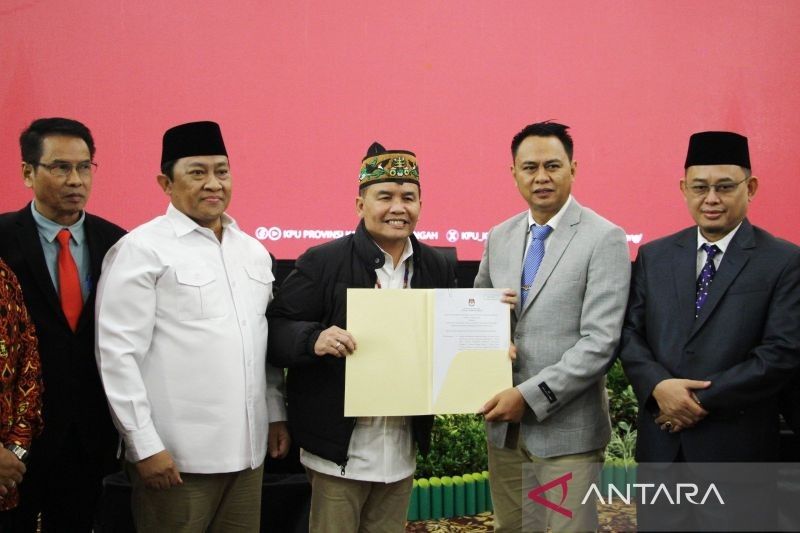 Agustiar Sabran-Edy Pratowo Menang Pilkada Kalteng 2024