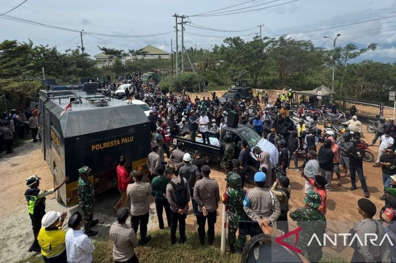 Demo di Palu: Ratusan Massa Tuntut PT Citra Palu Mineral Terkait Tambang Emas