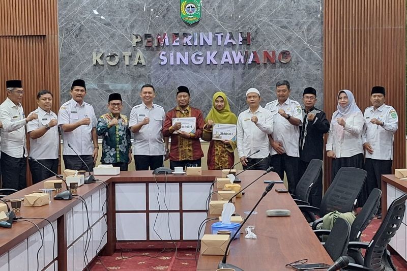 Pemkot Singkawang Berangkatkan 2 Kafilah MTQ Juara Ibadah Umrah