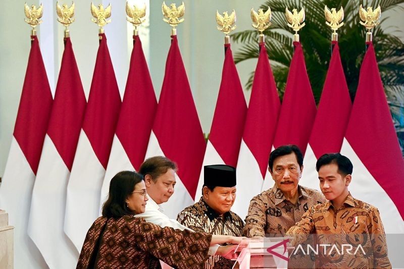 Prabowo's Cabinet Reshuffle: A Move for the People?