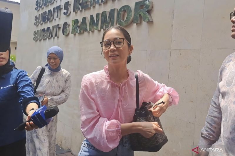 Artis Bunga Zainal Menang! Tersangka Kasus Penipuan Investasi Rp6,2 Miliar Ditangkap