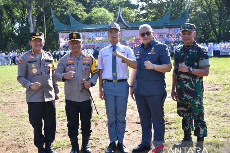 Pemko Padang dan Polda Sumbar Deklarasikan Perang Melawan Tawuran dan Balap Liar