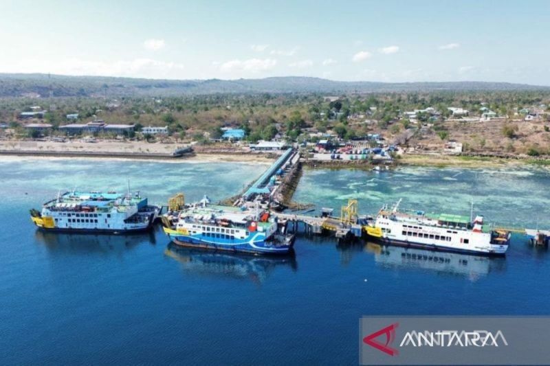 ASDP Kupang Tunda Rute Penyeberangan Akibat Cuaca Ekstrem