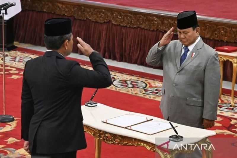 Presiden Pimpin Sidang Perdana DPN dan Panggil Komandan Satuan TNI