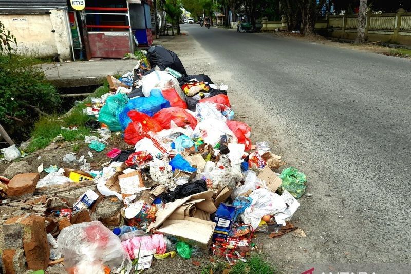 DLH Gorontalo Imbau Warga Manfaatkan TPS 3R, Sampah Kota Meningkat