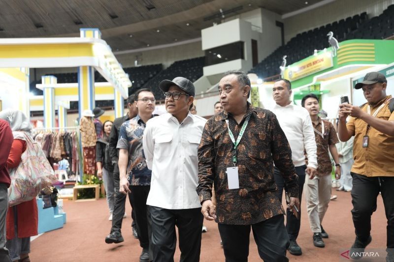 Menko Muhaimin Iskandar Tinjau Inacraft 2025: Dorong UMKM Go Global