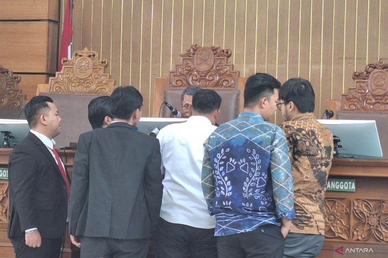 Hasto Kristiyanto Bantah Perintah Tenggelamkan Ponsel, Staf Sebut Tradisi Ngelarung