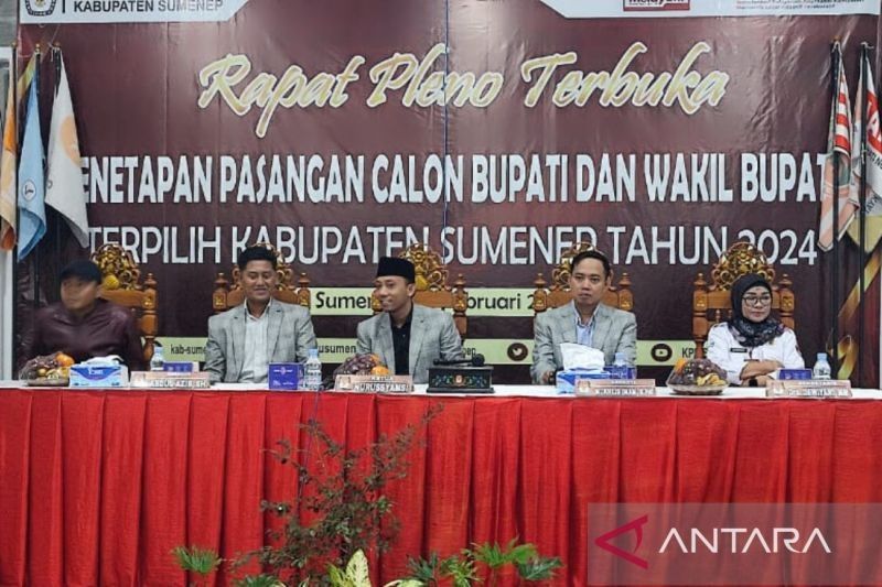 KPU Sumenep Serahkan SK Pengesahan Bupati Terpilih: Fauzi-Imam Menang Mutlak