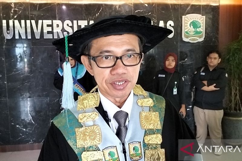 Rektor Unand: Bijak Gunakan AI, Mahasiswa Kuasai 6C untuk Masa Depan