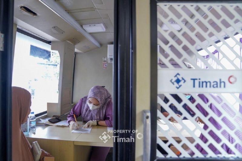 Mobil Sehat PT Timah: Layani Kesehatan Warga Pasar Toboali & Perluas Akses