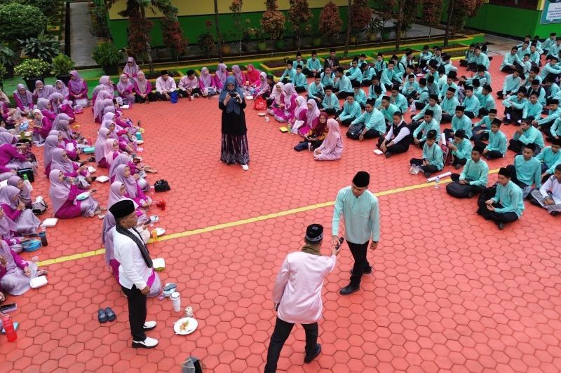 Siswa SMK Pasaman Diyakini Lancar Daftar SNPMB 2025