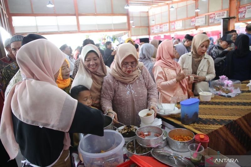 Surabaya Manfaatkan Sentra Wisata Kuliner untuk Peningkatan Ekonomi