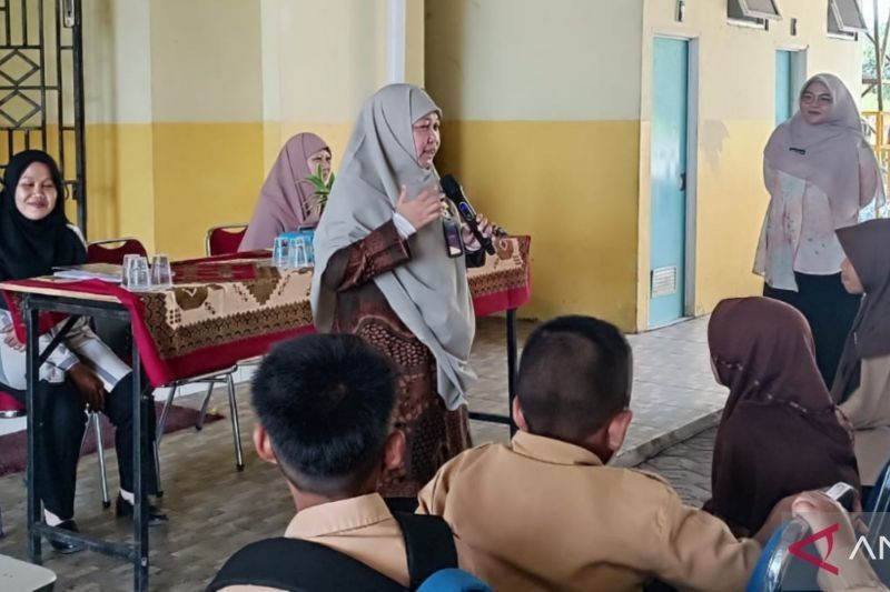 Edukasi Rabies dan Stunting: DPKP Bangka Tengah Libatkan Pelajar SD