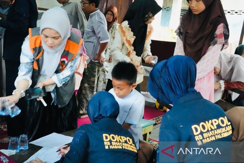 21 Dokter Spesialis Gelar Bakti Kesehatan di Palembang, Periksa 570 Anak