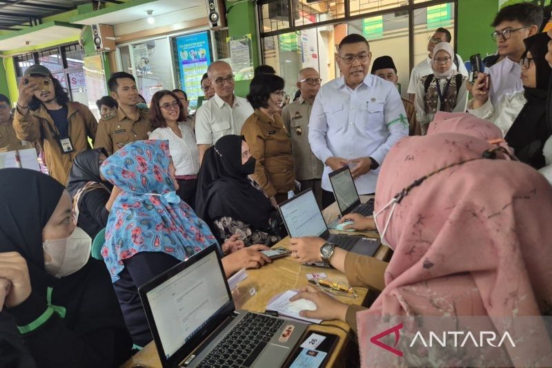 Antusiasme Warga Jatimulya, Bekasi Sambut Program Cek Kesehatan Gratis