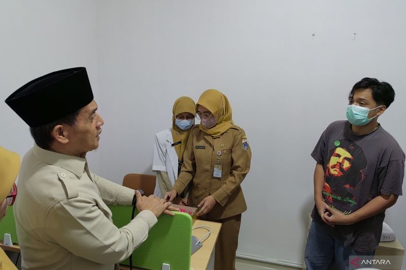 Cek Kesehatan Gratis: Wamenag Pastikan Semua Warga Indonesia Terlayani