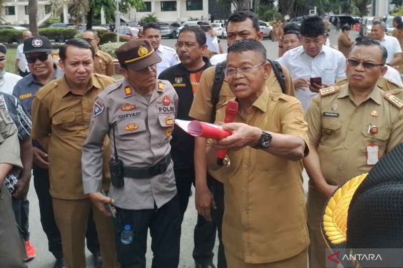 Gubernur Sulteng Janji Sampaikan Kasus Tambang Emas Poboya ke Menteri ESDM