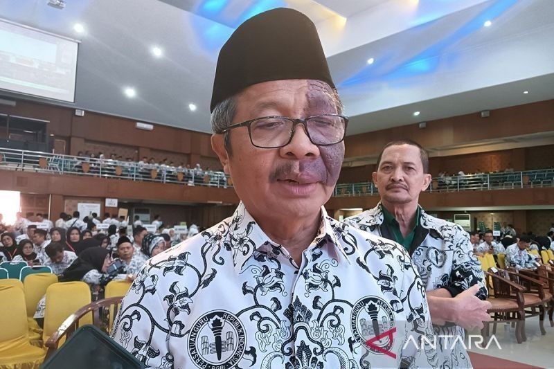 Efisiensi Anggaran Negara: Senator Dorong Pengangkatan PPPK Penuh Waktu