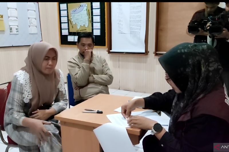 Istri Kades Kohod Diperiksa Polisi Terkait Kasus Pagar Laut Tangerang