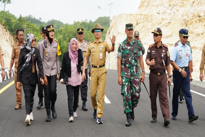 Pemkab Gunungkidul Awasi Dua Proyek Strategis: Jalan Planjan dan Clongop