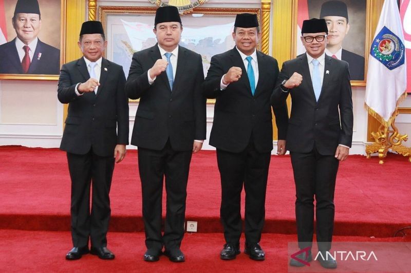 Mendagri Lantik Sekjen dan Irjen Kemendagri Baru